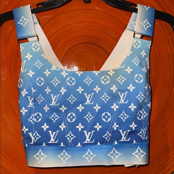 Louis Vuitton, Tops, Authentic Louis Vuitton Monogram Ombr Sporty Crop Top